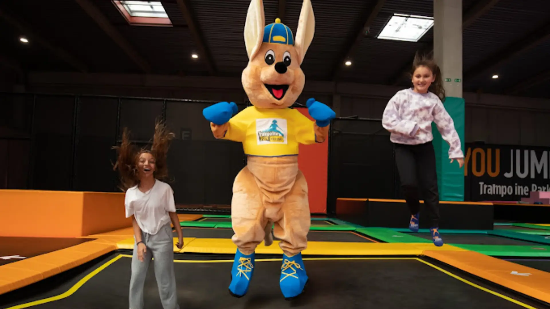 You Jump / Trampoline Park, une activité ludique et sportive proche de la Villa Occitane et du Domaine de Bacchus.
